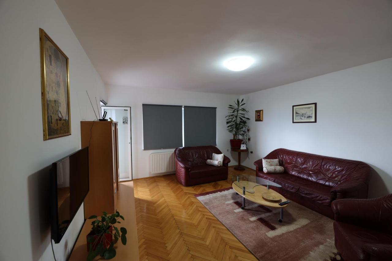 Apartment Cvjetna Rijeka Exteriör bild