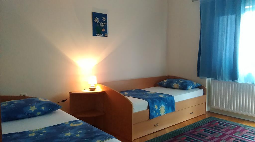 Apartment Cvjetna Rijeka Exteriör bild
